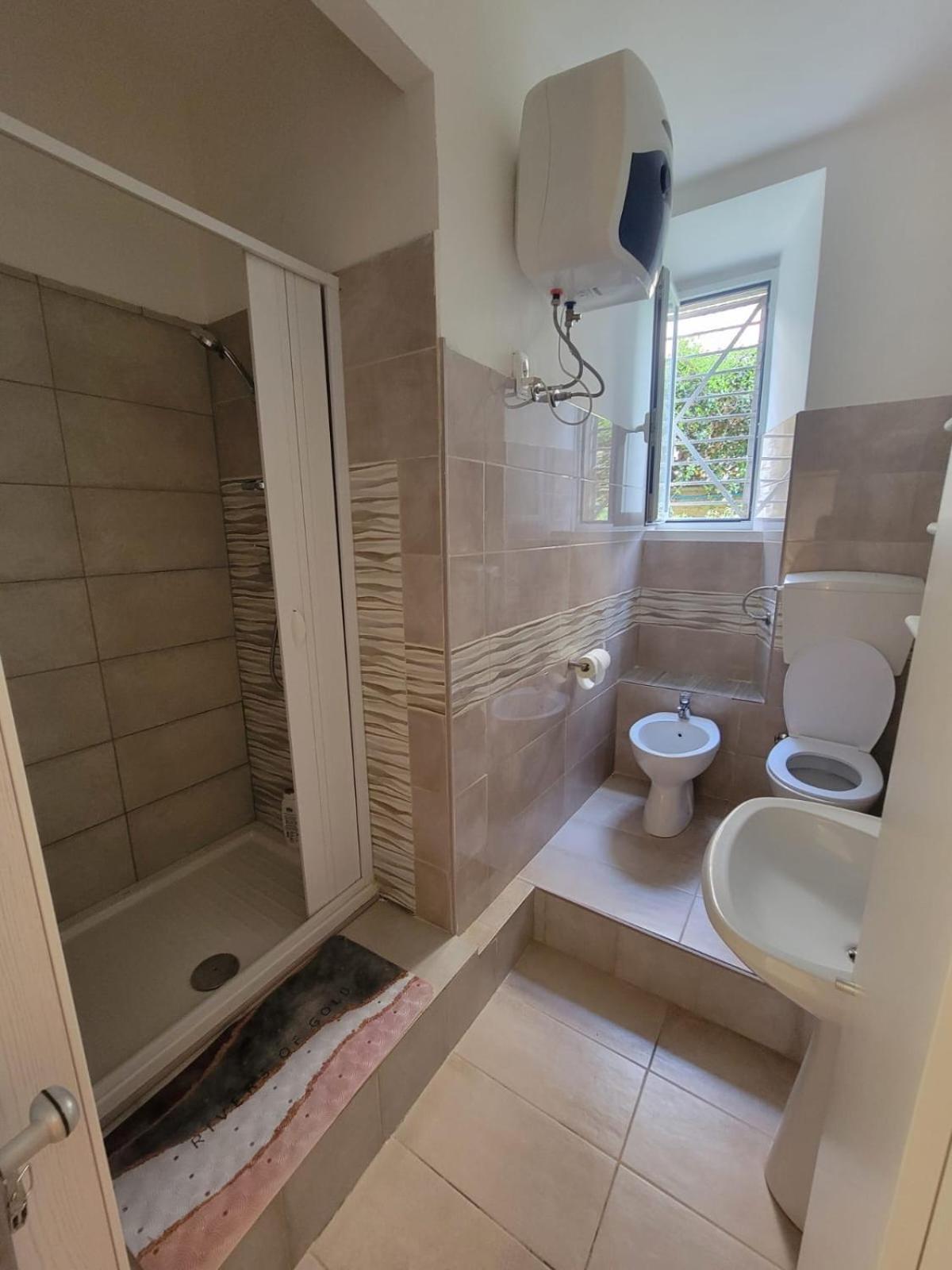 Casa Mihaela Lägenhet Rom Exteriör bild
